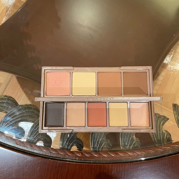 Urban Decay Naked Skin Shapeshifter Palette - Picture 4 of 4